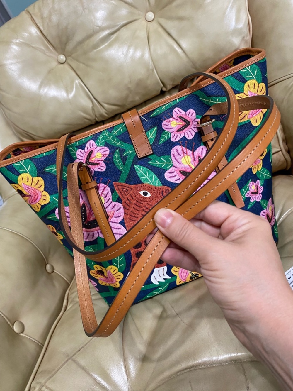 RARE Dooney Bourke Islamorada Large Bag Dover Tote Tropical Panama Jungle - Picture 6 of 14